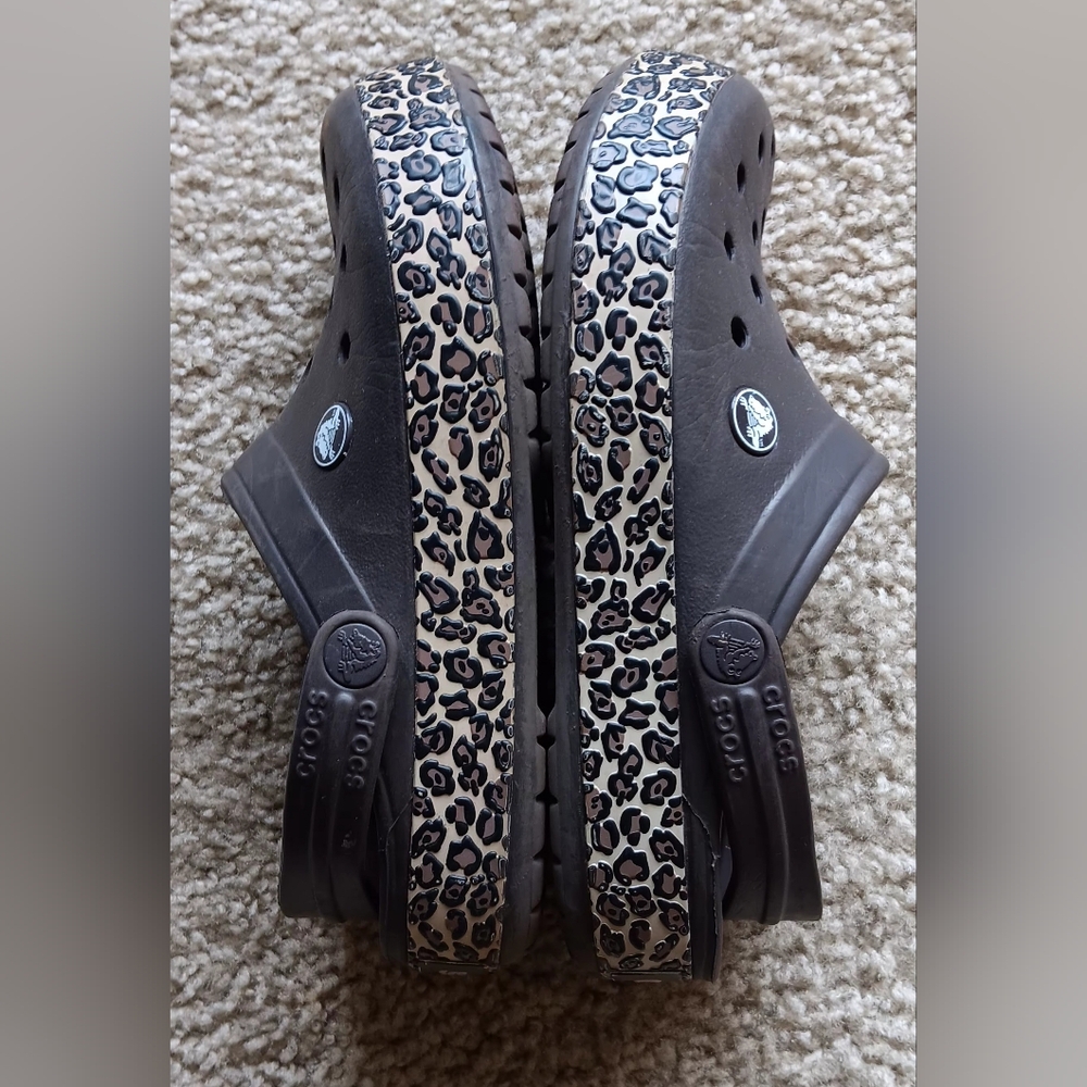 CROCS Women's Leopard Print Clogs - Brown